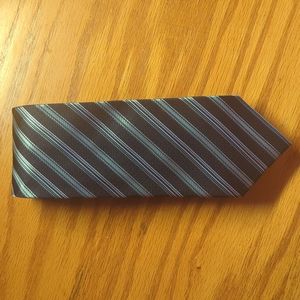 Chereskin neck tie